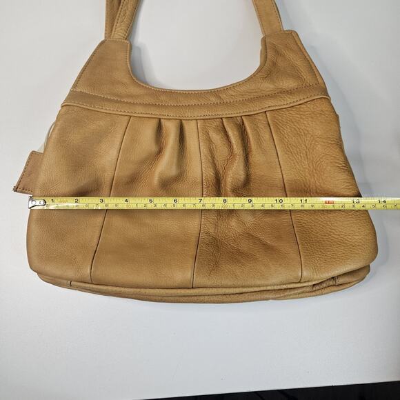 Vintage Soft Light Brown Leather 6 Pocket 2 Strap Whale Tail Lg Shoulder Bag - Picture 12 of 13